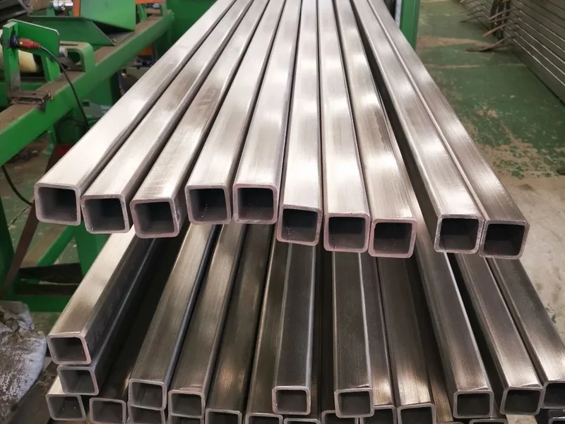 304 Square and Rectangular Pipe & Tube