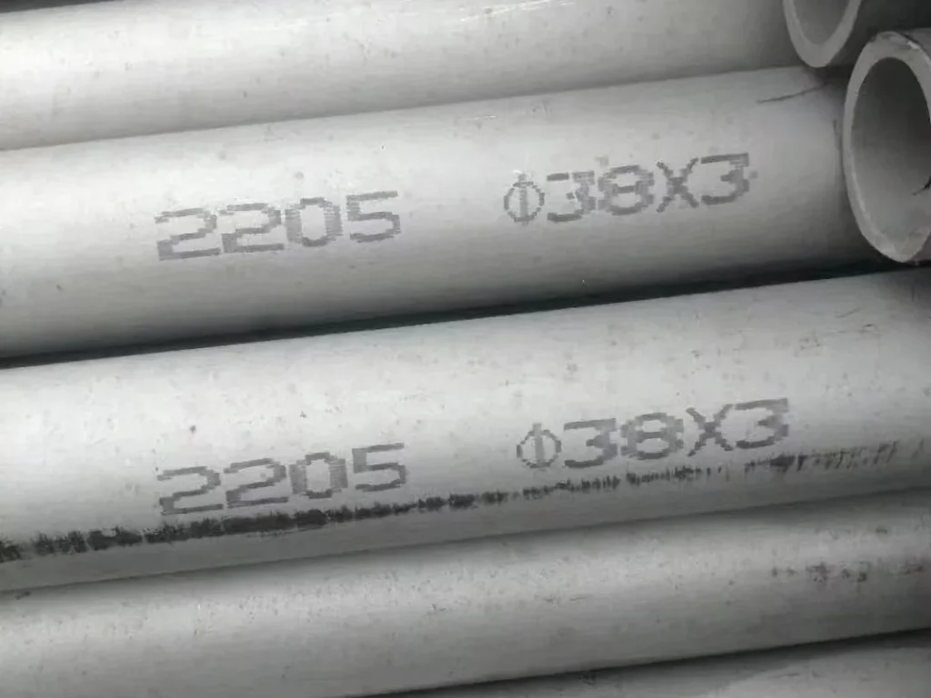 Duplex Stainless Steel Pipe & Tube close-up