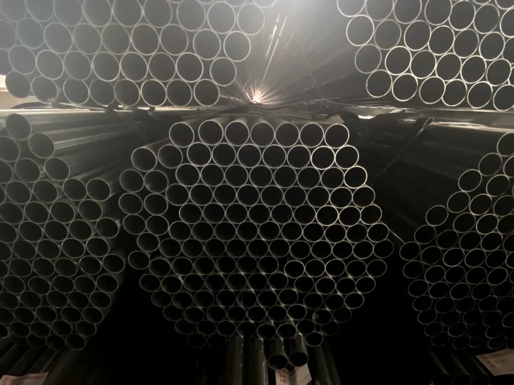 Hot-Dip Galvanized Steel Pipe & Tube