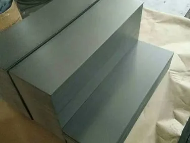 Phosphated electro-galvanized steel sheet blanks
